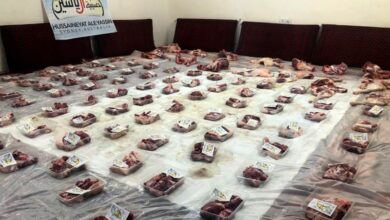 تصویر توزیع گوشت نذری توسط حسینیه آل یاسین استرالیا در ایران