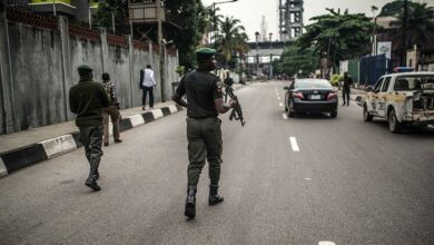 تصویر ربودن ۳۲ نفر از ایستگاه قطار نیجریه توسط افراد مسلح ناشناس