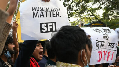 تصویر اعتراض صدها تن در ایالت هاریانا در شمال هند، در پیوند به کشته شدن دو مرد مسلمان 