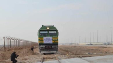 تصویر ورود نخستین قطار گردشگری از بغداد به شهر مقدس سامرا