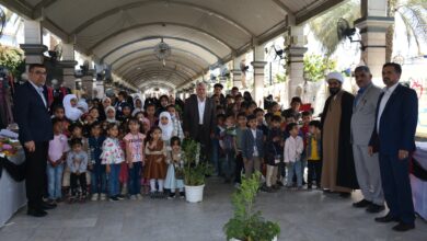 تصویر حضور مسئولان مجموعه رسانه ای امام حسین علیه السلام در بازارچه خیریه ایتام در شهر مقدس کربلا
