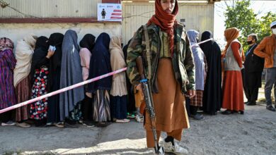 تصویر نگرانی سازمان عفو بین‌الملل از وضعیت زنان در افغانستان