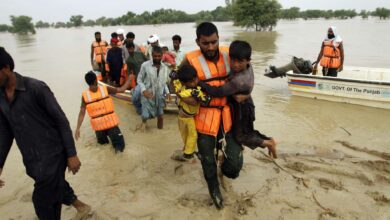 افزایش قربانیان باران های موسمی و رانش زمین در پاکستان به 76 تن