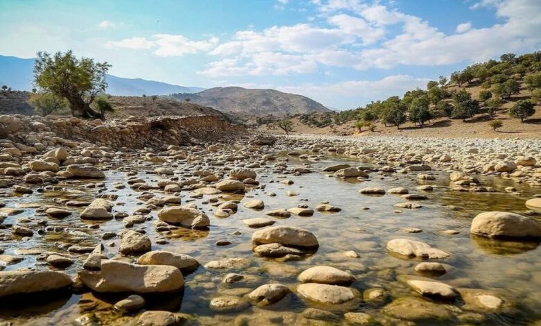 خشک شدن رودخانه اترک در ایران
