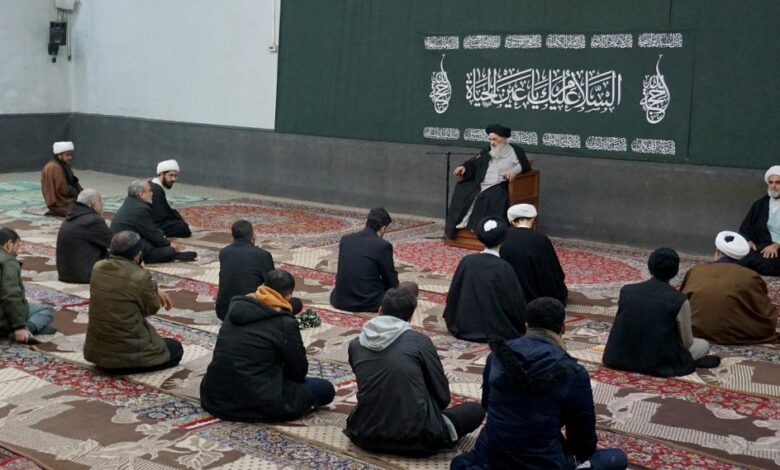 آیت الله العظمی شیرازی : شعائر معنای خاص شرعی ندارد، لذا در عرف ، هر آنچه که سبب تعظیم و تجلیل شود ، شعائر محسوب می شود