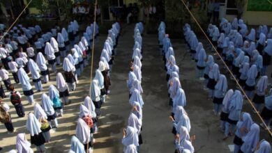عفو بین‌الملل: طالبان باید به دختران در هر رده‌ی سنی اجازه دهند که به مکتب بروند
