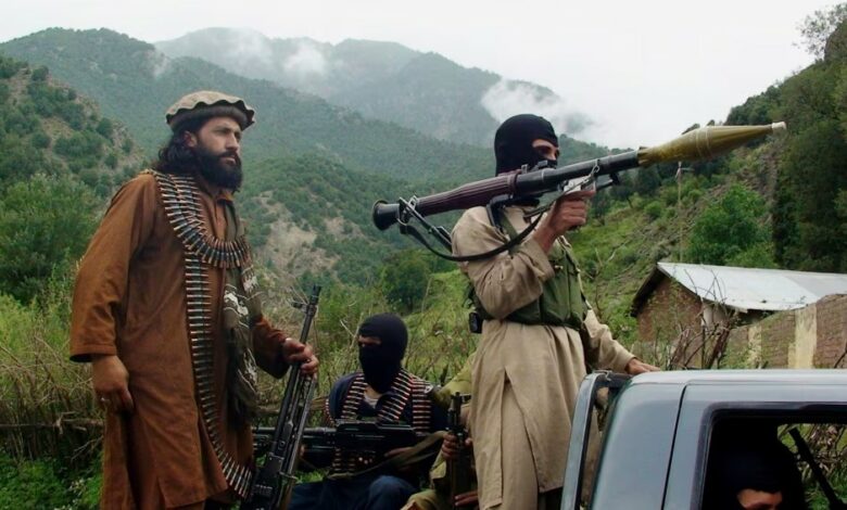 دستکم ۱۱ شبهنظامی در منطقه شمالغربی پاکستان هم مرز با افغانستان کشته شدند