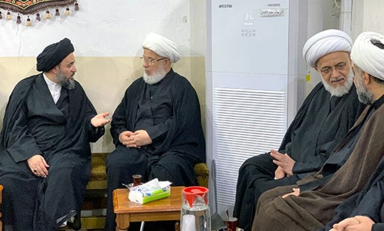 حضور تولیت حرم مطهر حضرت امام حسین علیه السلام در دفتر آیت الله العظمی شیرازی در شهر مقدس کربلا