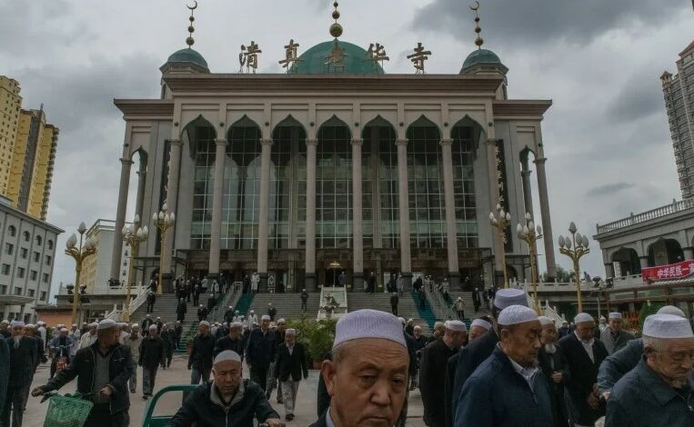 تغییر خط و واژههای اسلامی، پس از تخریب مساجد و نمادهای اسلامی در چین، در راستای چینیسازی مذهب