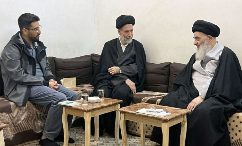 دیدار فرزند آیت الله العظمی وحیدی شبستری با آیت الله العظمی شیرازی در قم