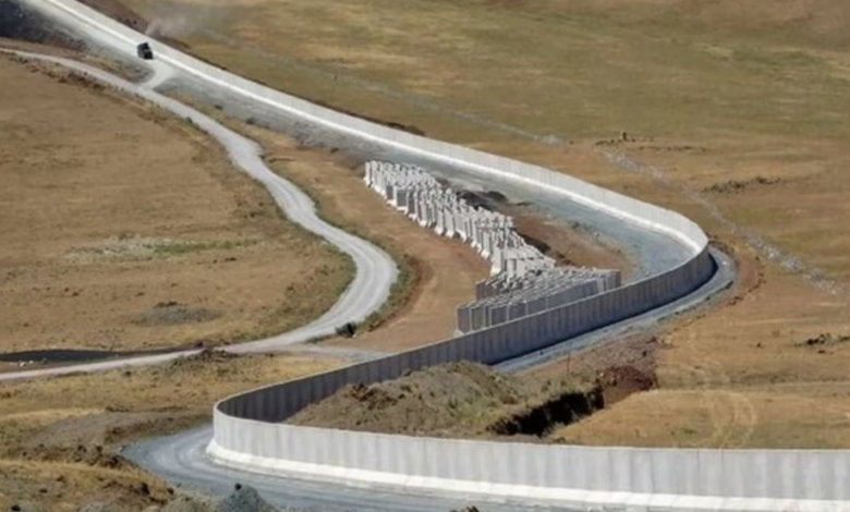 ساخت بیش از 10 کیلومتر دیوار مرزی توسط ایران در مرز افغانستان