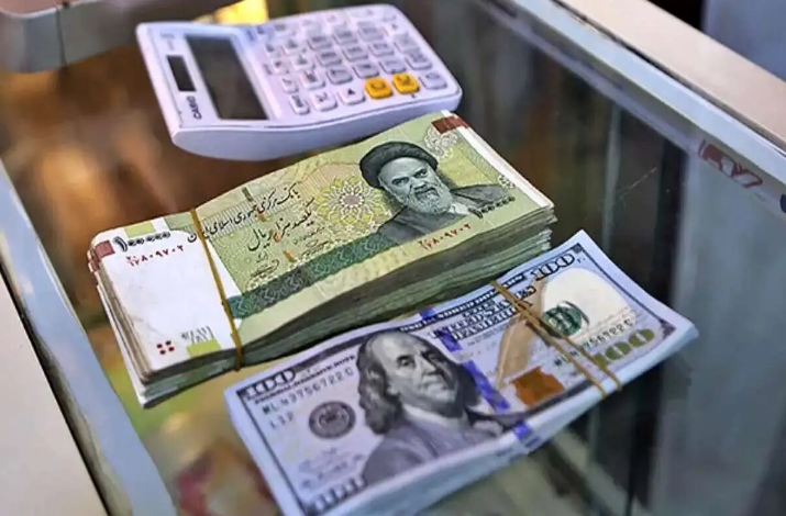 افزایش دوباره قیمت ارز در ایران؛ ؛ تحلیلهای سیاسی بر اقتصاد سایه افکندهاند