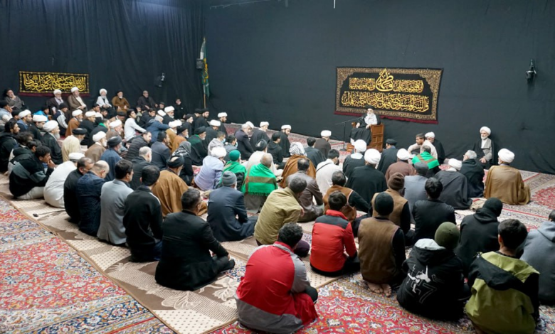 آیت الله العظمی شیرازی: بر اساس فرمایش عترت طاهره، منظور از ذی القربی در قرآن کریم، حضرت فاطمه زهرا سلام الله علیها می باشد