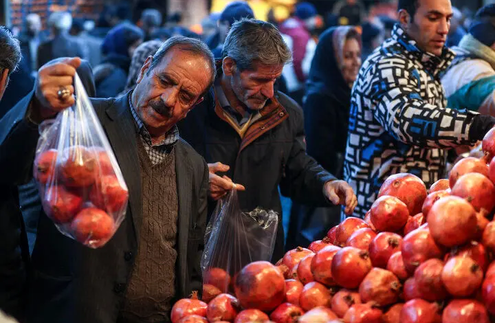 افزایش قیمتها در ایران؛ شب یلدا به خرید قسطی رسید