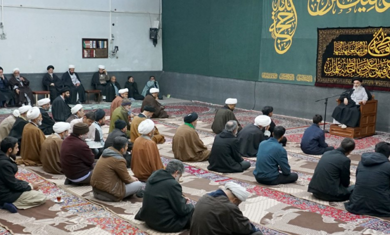 آیت الله العظمی شیرازی : اگر کسی منکری را انجام نداده اما قصد انجام آن را دارد، چون این شخص دچار منکر نشده، تکلیفی برای جلوگیری از آن اقدام وجود ندارد