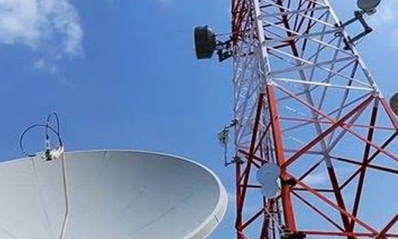 "طالبان از شرکتهای مخابراتی میلیاردها افغانی درآمد کسب میکنند"