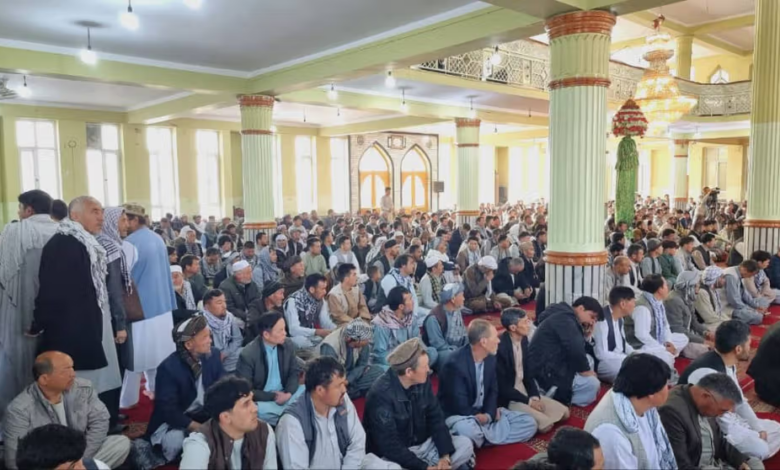برگزاری دو نماز عید فطر در افغانستان؛ اختلاف زمان میان طالبان و شیعیان هزاره‌