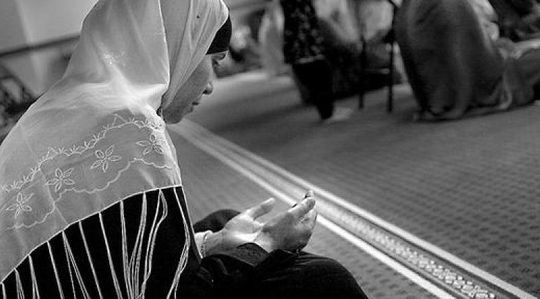 توهین به زنان مسلمان هنگام نماز در جورجیای آمریکا