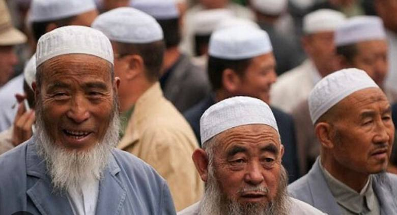 تقدیر کمپین «نجات اویغورها» از کنگره آمریکا