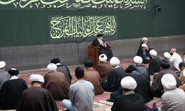 آیت الله العظمی شیرازی: تفسیر به رأی قرآن، تحریف معنای کلام خداست