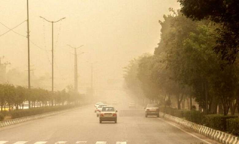 ورود گردوغبار از عربستان و عراق؛ هوای جنوب و غرب ایران ناسالم شد
