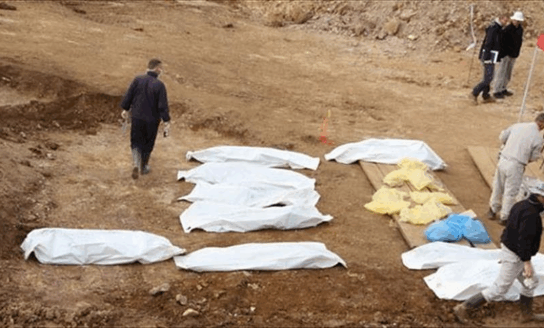 کشف بقایای اجساد دهها قربانی داعش در سوریه