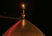 پرچم عزا بر گنبد مسجد کوفه به یاد حضرت مسلم بن عقیل برافراشته شد