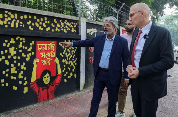 BM yetkilisi: Bangladeş Devrimden Sonra Demokrasiyi Sürdürmeli