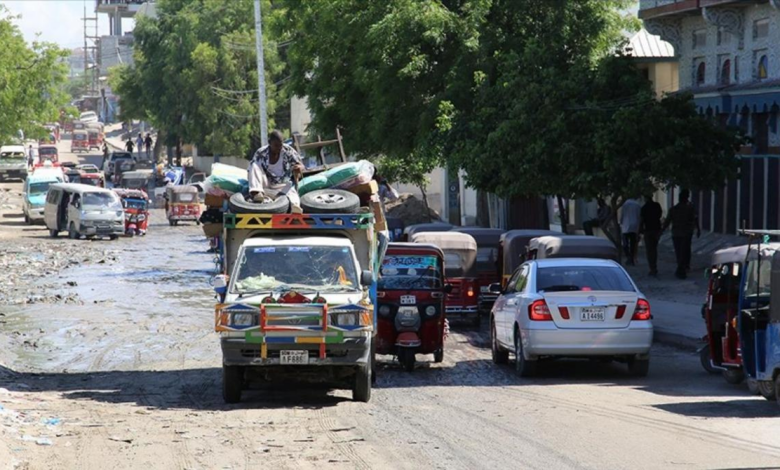 Somali'de Yüzbinlerce İnsan Yerinden Edildi