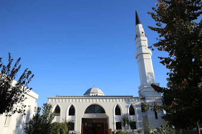 Arnavutluk’un Koblek Camii'sinde "İmanın Sonuçları" Konulu Bilimsel Toplantı Düzenlendi