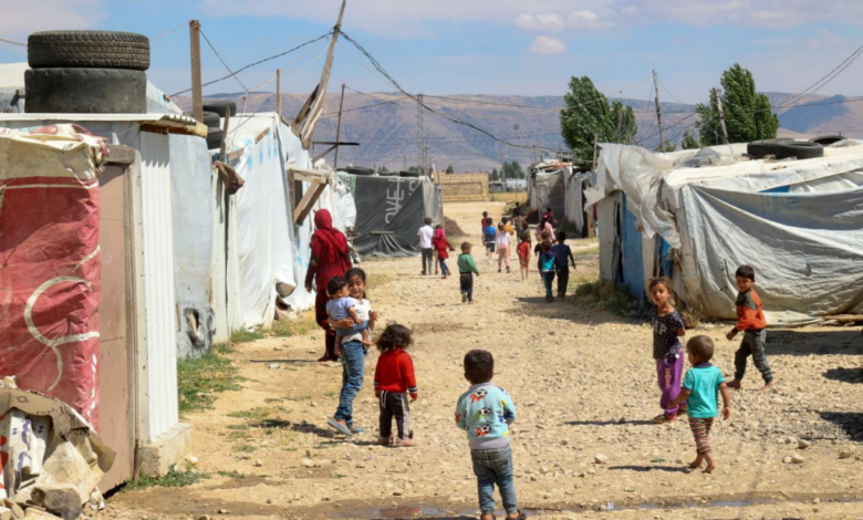 Lübnan'daki İnsani Krizler; Yersizler, Gıda Güvensizliği ve Suriyeli Mültecilerin Dönüşü