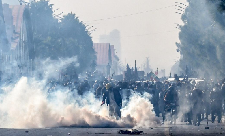 İmran Han Destekçilerinin Protestolarının Bastırılmasının Ardından İslamabad'da Nisbeten Sakinlik Havası