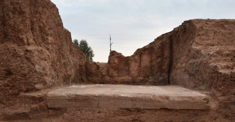 Irak'taki Nemrut Tapınağında İki Tarihi Türbenin Keşfi