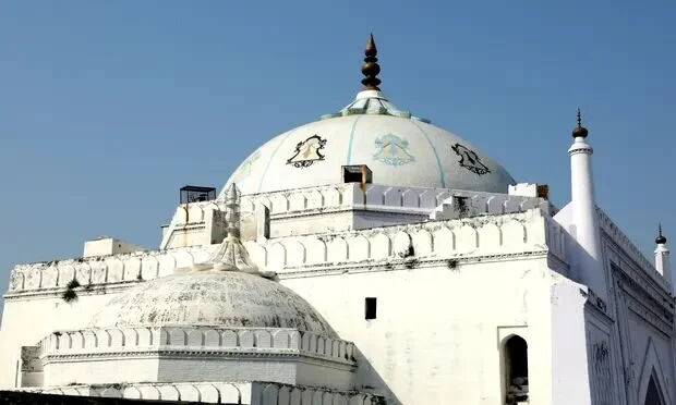 Aligarh Mescidi Davası Mahkemede, Hinduların Tapınağın İade Edilmesi Talebi