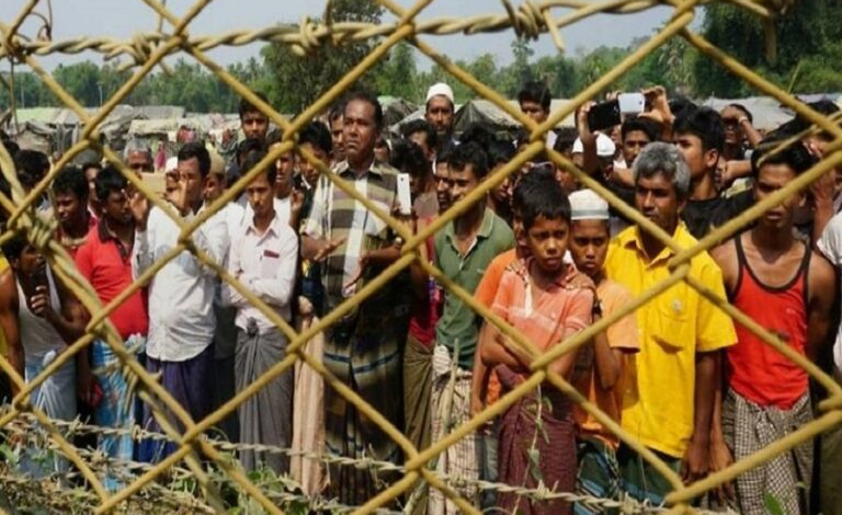 Myanmar Ordusu Rohingyalara Karşı Soykırımı Sürdürüyor