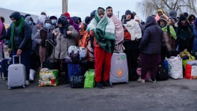 İngiltere'de 42.000 Sığınmacı İltica Başvurusunun Kararını Bekliyor