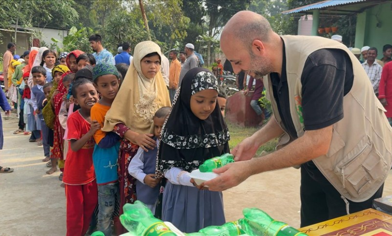 Rohingya Mültecileri Arasında Açlık Krizi