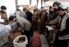 Afganistan'da Kızlara Ait Ders Kitaplarının Erkek Okullarına Aktarılması