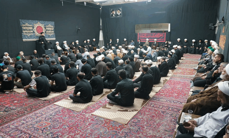 İmam Cafer Sadık (a.s)'ın Şehadeti Münasebetiyle Ayetullah Uzma Şirazi'nin Kum’daki evinde matem töreni düzenlendi