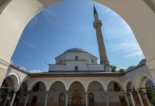 "Saraybosna'daki Hünkar Camii; Osmanlı Mimarisinin ve Bosnalı Müslümanların Direnişinin Sembolü"